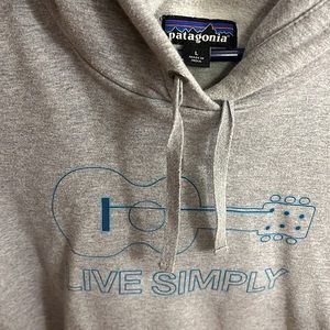 Women’s large “Live Simply” Patagonia hoodie sweatshirt